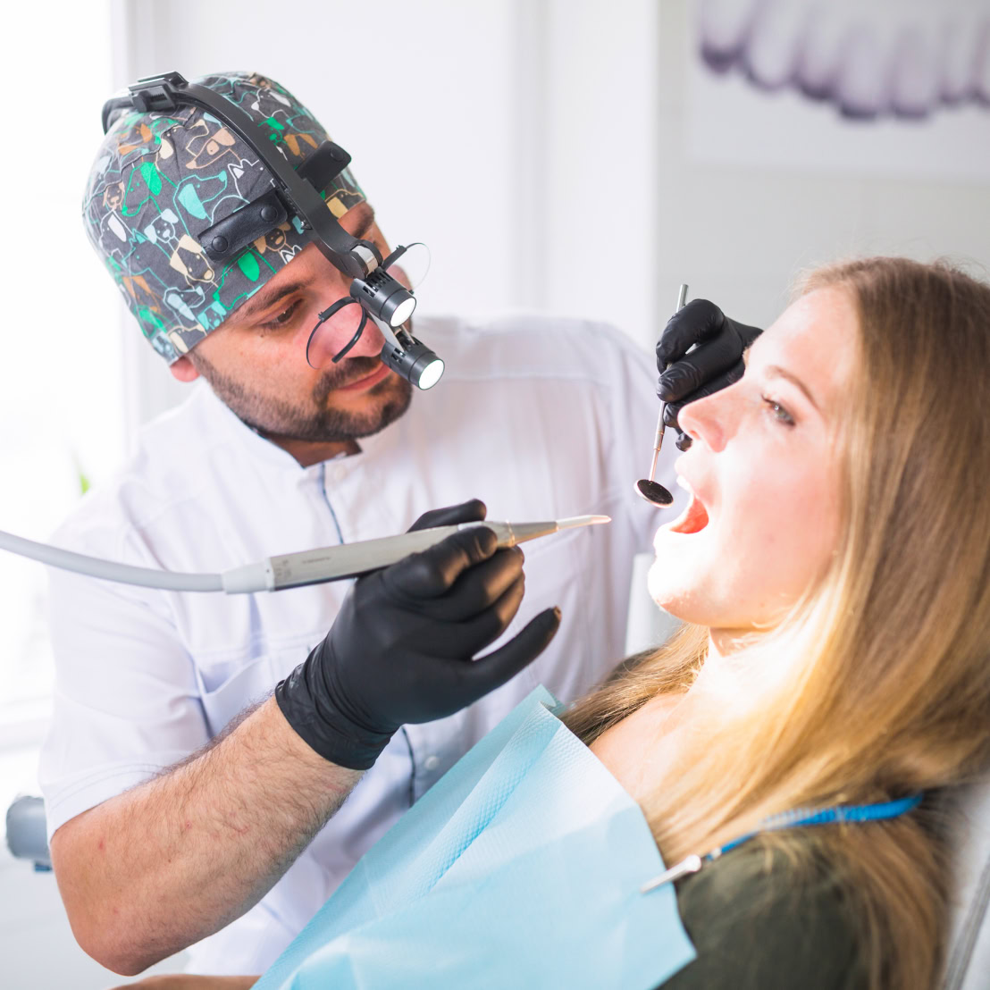 Dental cleaning treatment at Refresh Dental Care Miranda